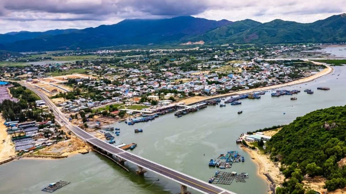 Bình Định sắp thành lập thị trấn mới hơn 30km2, tương lai trở thành trung tâm đô thị du lịch, dịch vụ kinh tế biển