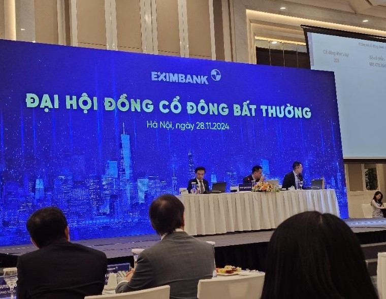 Nguyên nhân chuyển trụ sở Eximbank: 10 năm không tăng khách hàng