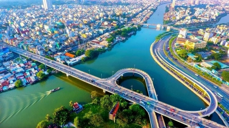 TP. HCM thành lập 3 phường mới toanh tại quận có chợ đầu mối ‘không ngủ’ lớn nhất Việt Nam