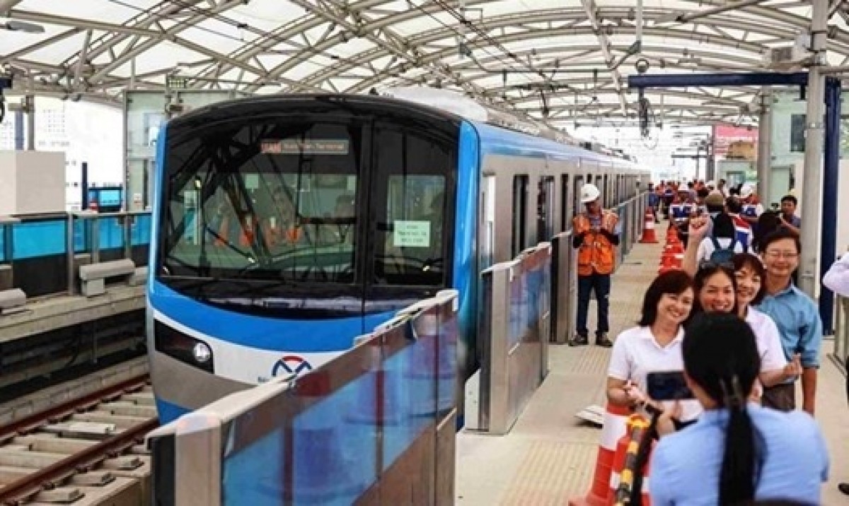 TP. HCM miễn phí hoàn toàn tiền vé tháng đầu tiên cho tất cả người dân đi metro số 1