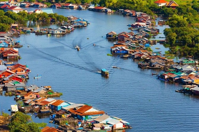 Ngôi làng nổi nằm trên mặt hồ lớn nhất Đông Nam Á, được công nhận là Khu dự trữ sinh quyển thế giới - ảnh 1