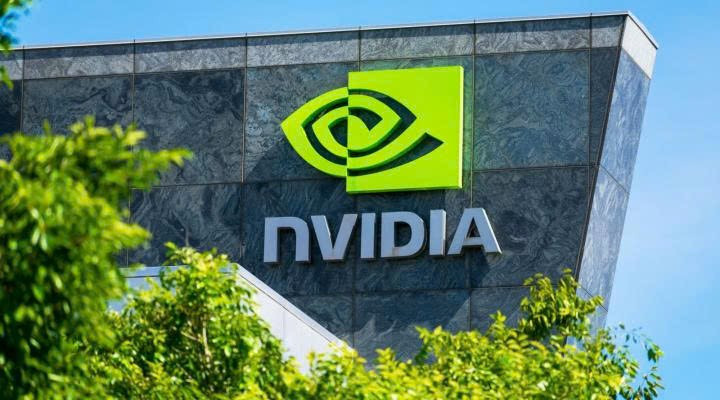 Mua VinBrain và đầu tư 2 trung tâm về AI ở Việt Nam, Nvidia của Jensen Huang đang có núi tiền mặt khổng lồ đến mức nào?