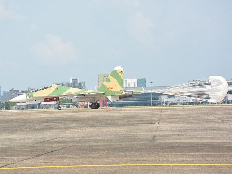 Việt Nam đại tu thành công chiếc tiêm kích Su-30MK2 đầu tiên bằng công nghệ trong nước, tăng niên hạn sử dụng thêm 20 năm - ảnh 1