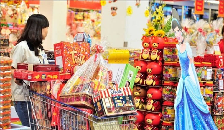 Tết ấm áp: Hàng hóa đồng loạt giảm giá, hỗ trợ người lao động
