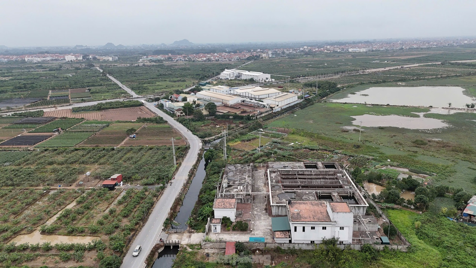 Toàn cảnh nhà máy xử lý nước thải Sơn Đồng vừa được 'chốt' hạn đưa vào sử dụng ảnh 1