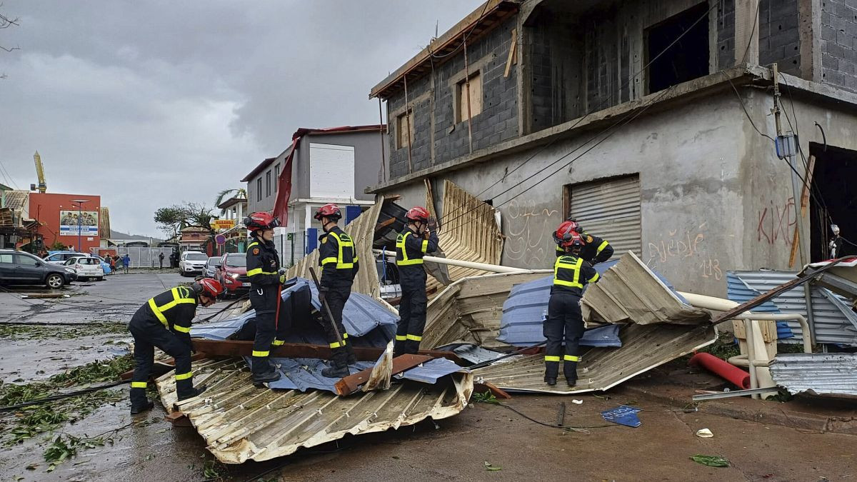 Several hundred' feared dead after cyclone hit French territory of Mayotte | Euronews