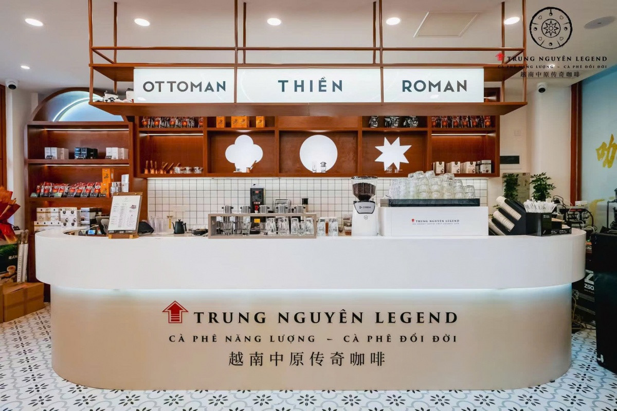 'Vua cà phê' Đặng Lê Nguyên Vũ khai trương cửa hàng Trung Nguyên Legend thứ 21, 'nuôi' tham vọng tại đất nước tỷ dân