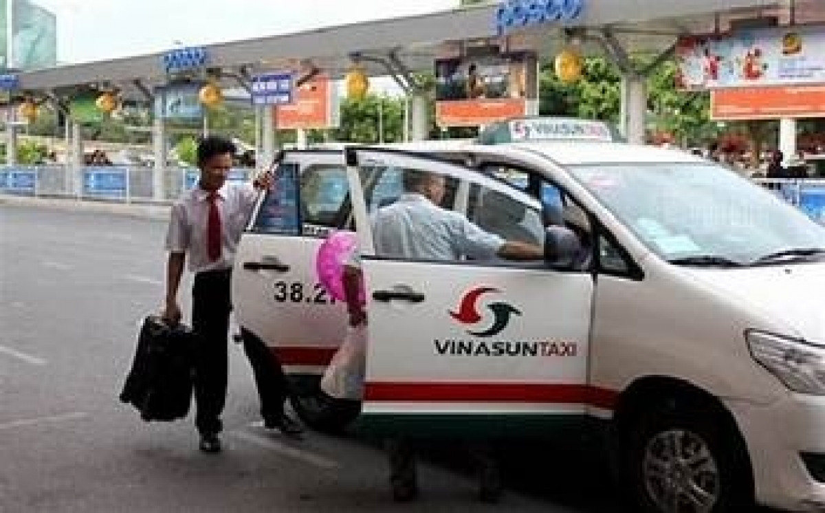 Sau 9 lần rút vốn của ‘cá mập’ Singapore, taxi Vinasun (VNS) có thêm cổ đông lớn