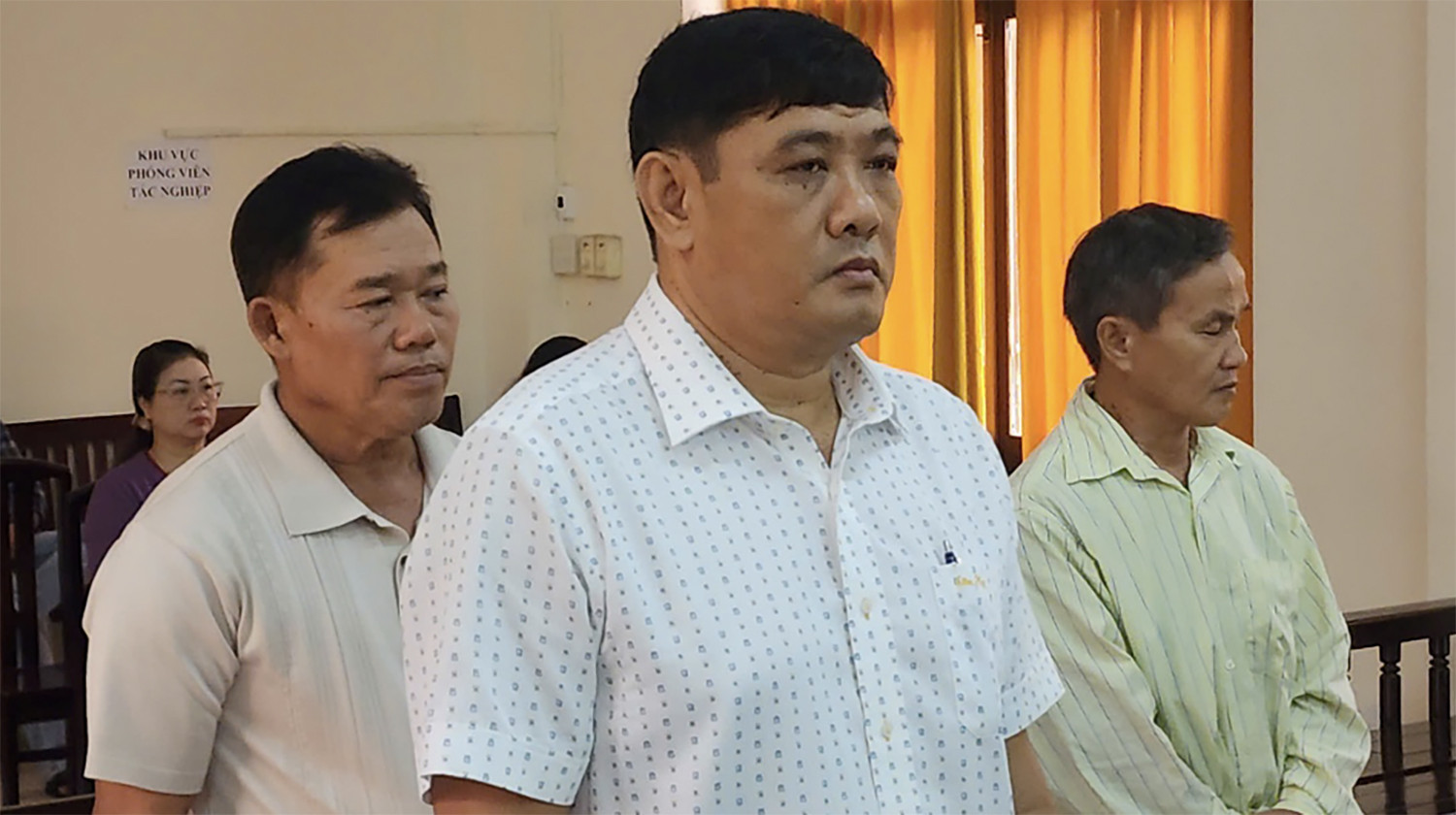 giám đốc Sử.jpg