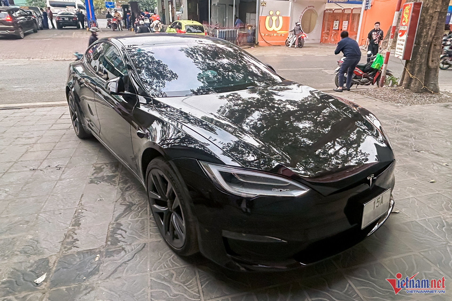 W-tesla model s 10.JPG.jpg