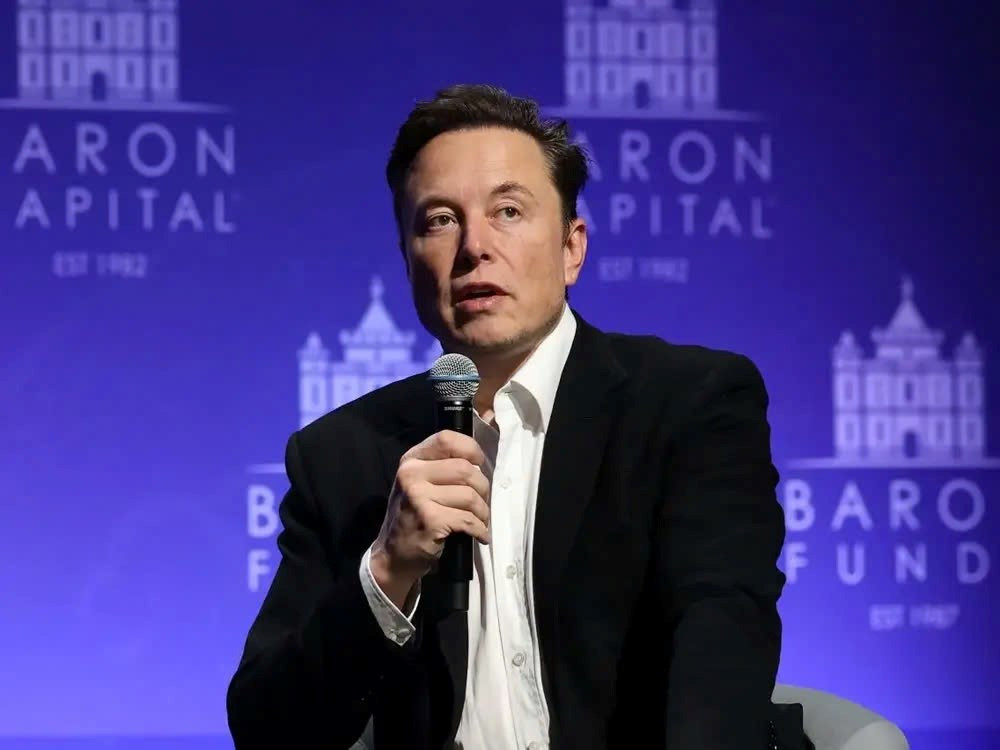 Đặt cược ‘khủng’ vào Elon Musk, huyền thoại đầu tư Ron Baron thu lợi khổng lồ từ Tesla và SpaceX - ảnh 1