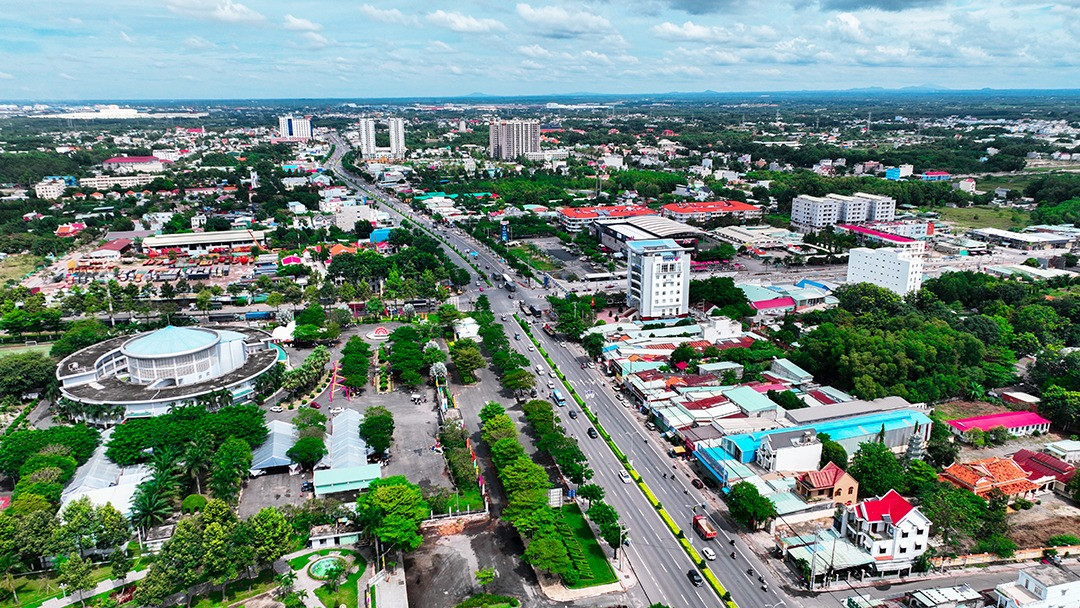 Tỉnh nhỏ nhất Đông Nam Bộ sắp đón thành phố thứ 3 với dân số gần 300.000 người- Ảnh 2.