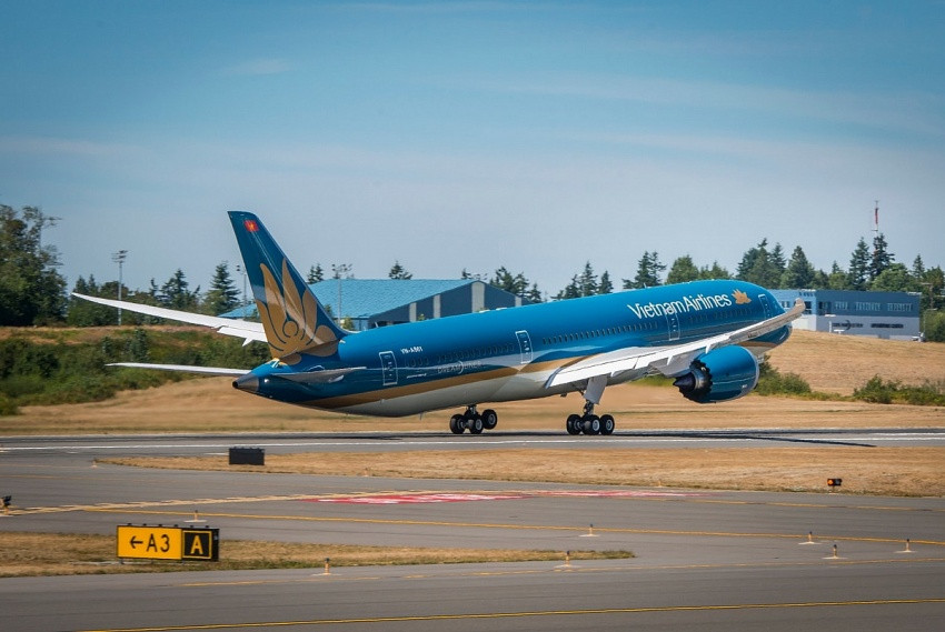 Vietnam Airlines triển khai kế hoạch đặc biệt để phục vụ người hâm mộ đội tuyển bóng đá Việt Nam