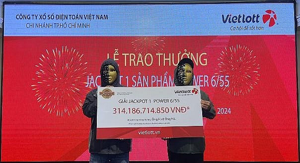 Kỷ lục Vietlott 2024: Jackpot 314 tỷ đồng cao nhất lịch sử, lần đầu tiên có người trúng 30 giải đặc biệt