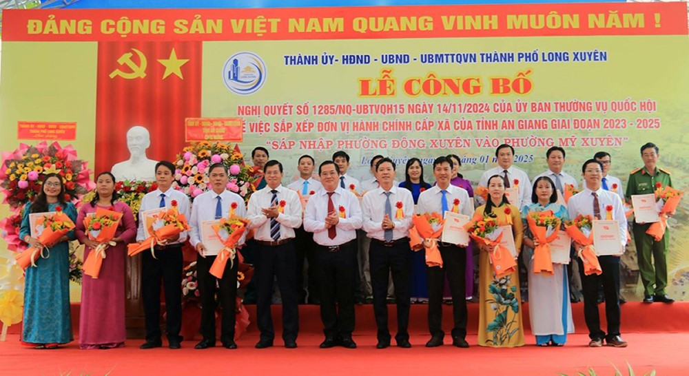 Tỉnh đông dân nhất ĐBSCL chính thức ‘xóa sổ’ 1 phường - ảnh 1