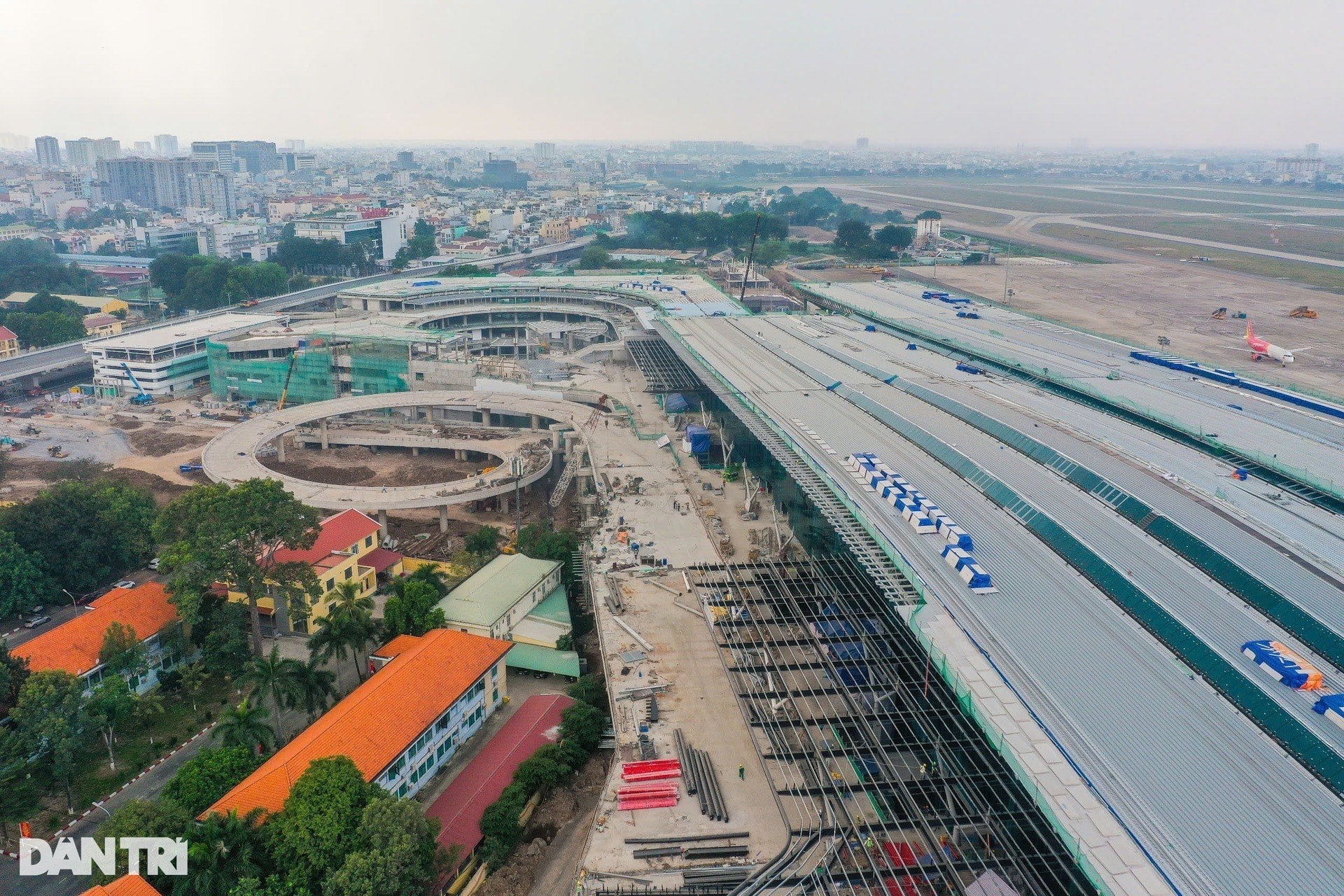 Cận cảnh đại công trường nhà ga sân bay lớn bậc nhất Việt Nam đang 'chạy nước rút' về đích đúng dịp đặc biệt của đất nước- Ảnh 3.