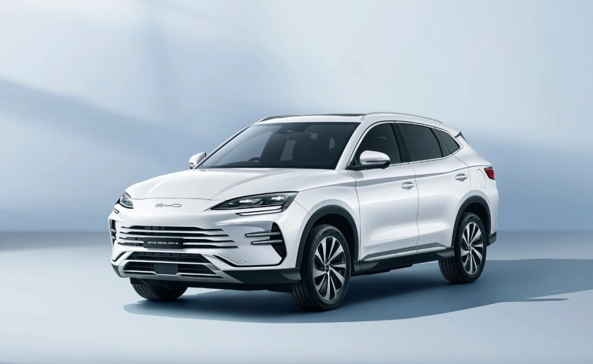 Mẫu PHEV tiêu thụ hơn 1 lít xăng cho 100km đã hoàn tất thủ tục đăng kiểm, sắp về Việt Nam