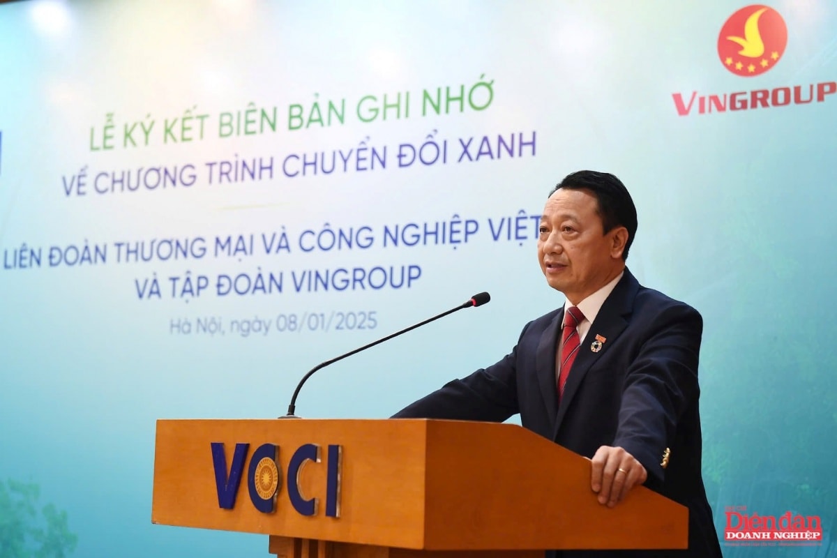 VCCI bắt tay Vingroup (VIC), kêu gọi 200.000 doanh nghiệp thành viên ưu tiên dùng xe VinFast