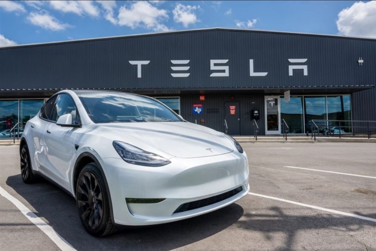 Ngoài xe điện, Tesla sắp thu tỷ đô từ 'mỏ vàng' vô hình