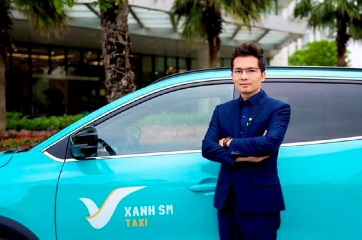 VinFast vừa ra mắt mẫu xe mới, CEO Xanh SM rục rịch 'chốt đơn'?