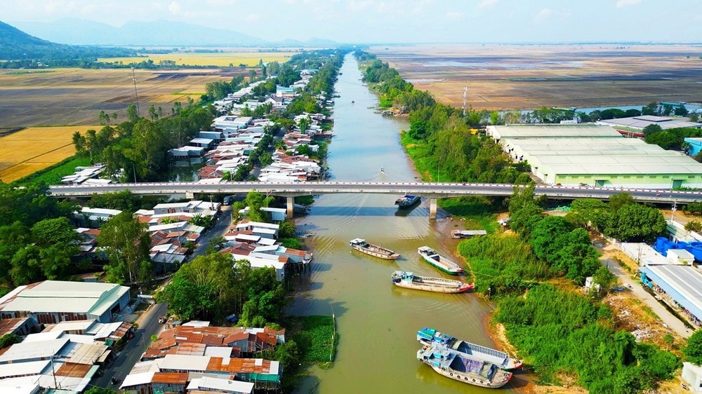 Hơn 200 năm trước, Việt Nam huy động 80.000 dân binh làm việc suốt 5 năm, xây dựng ‘Kênh đào thủ công dài nhất khu vực biên giới’ - ảnh 4