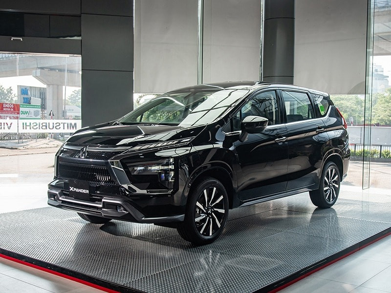 xe-mpv-gia-duoi-700-1.jpg