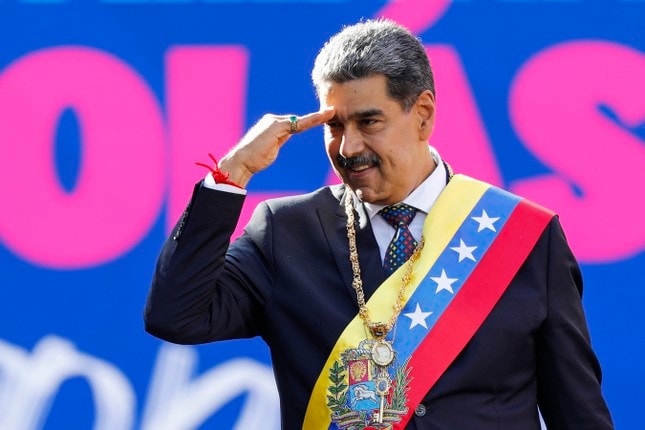 Tổng thống Venezuela Nicolás Maduro nhậm chức nhiệm kỳ 3 giữa sóng gió bủa vây ảnh 1