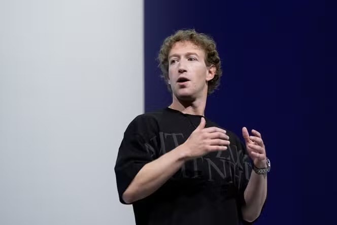 Mark Zuckerberg chỉ trích Apple không sáng tạo suốt 20 năm, ‘quá dựa dẫm vào iPhone' - ảnh 1