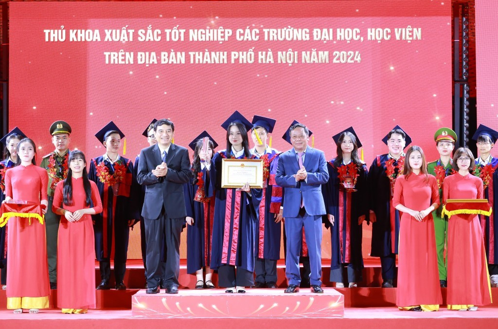 Khoa học công nghệ là 'đòn bẩy' để đất nước tiến vào kỷ nguyên mới ảnh 8