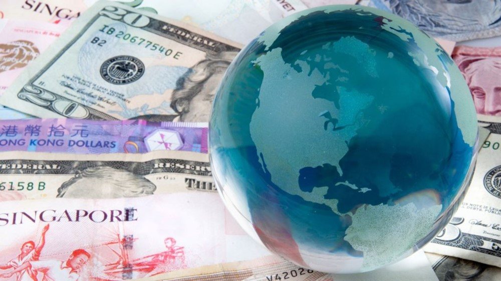 IMF điều chỉnh dự báo tăng trưởng năm 2025 vì ông Trump và Trung Quốc