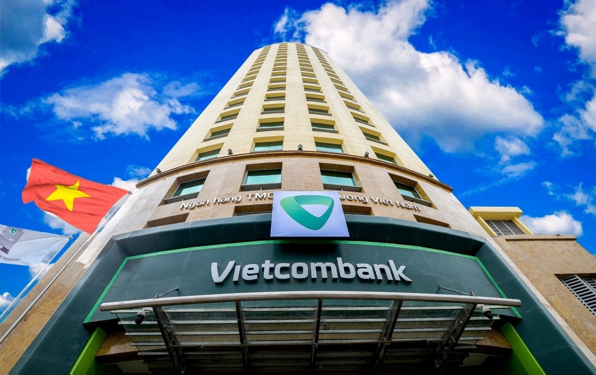 Vietcombank (VCB) cử 10 lãnh đạo tinh nhuệ sang 'vực dậy' CBBank