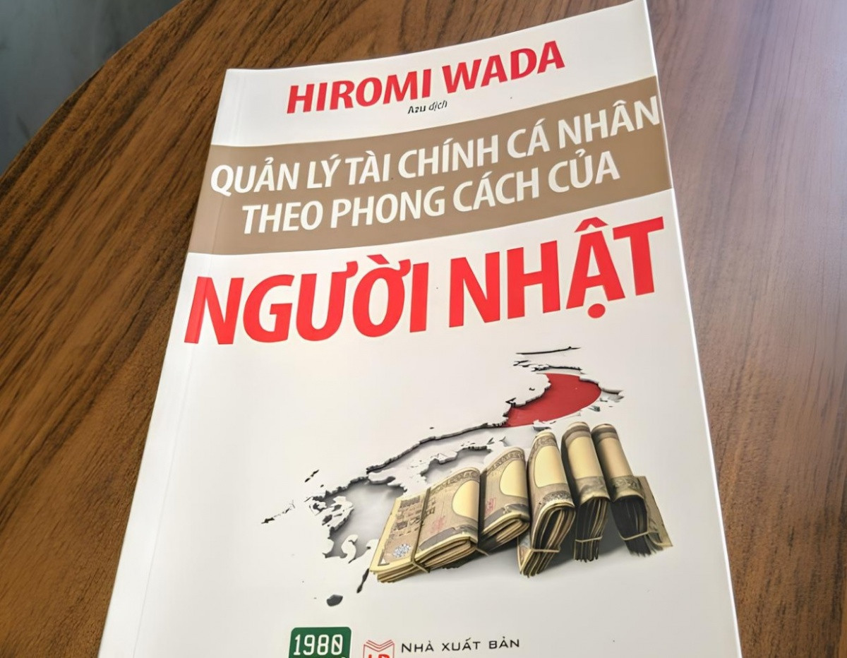 Từ con số 0 đến tự do tài chính: Bí quyết nằm trong 6 cuốn sách này