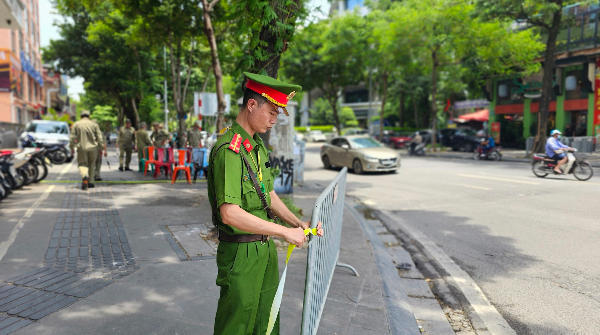 Tết Nguyên đán 2025, Hà Nội tạm cấm những tuyến đường nào?- Ảnh 1.