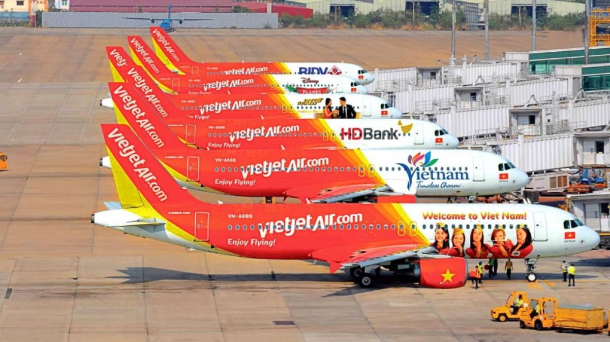 Vietjet (VJC) báo lãi tăng 516% trong năm 2024