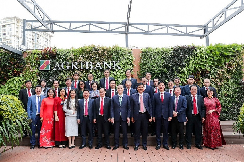 Agribank khởi đầu năm mới với kỳ vọng bứt phá 2025