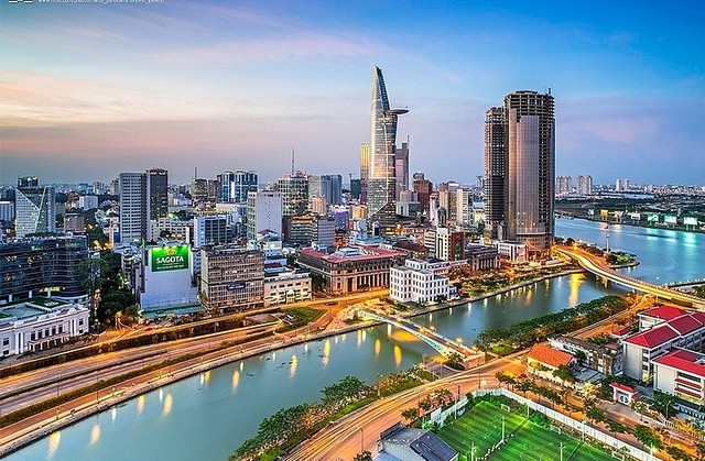 Việt Nam vào top 15 nền kinh tế lớn nhất châu Á năm 2025