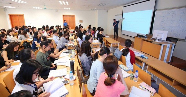 Học sinh THPT xuất sắc có thể được học trước tín chỉ đại học