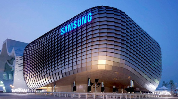 Samsung đã thành công trong việc ‘trả đũa’ Huawei và trở thành thương hiệu tốt nhất thế giới năm 2025.