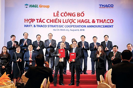 THACO giải cứu thành công 'con tàu khổng lồ đang chìm' của bầu Đức: Cuộc hôn phối tỷ USD của hai doanh nhân chỉ quen biết sơ sơ