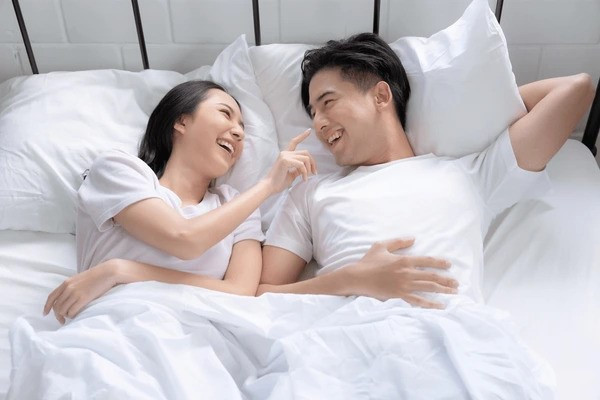 3 hành động khi “yêu” chứng tỏ đàn ông yêu bạn thật lòng - ảnh 2