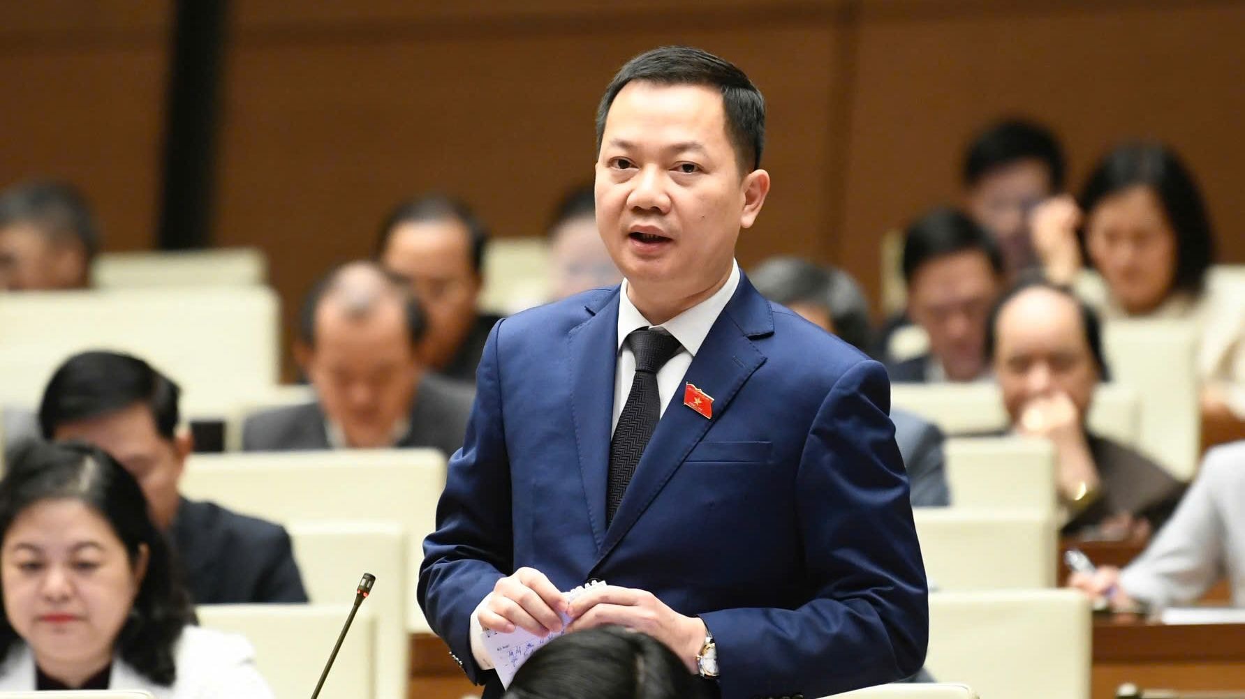 Đề xuất miễn trách nhiệm dân sự và hình sự vì nghiên cứu khoa học 'rất rủi ro'