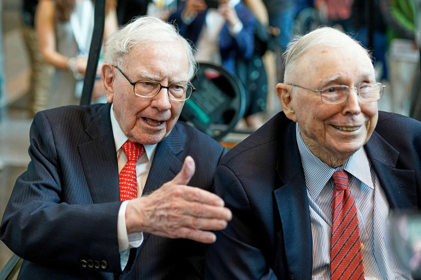 Charlie Munger: Kiếm 100.000 USD đầu tiên là khó nhất, nhưng sau đó tài sản sẽ tự nhân lên