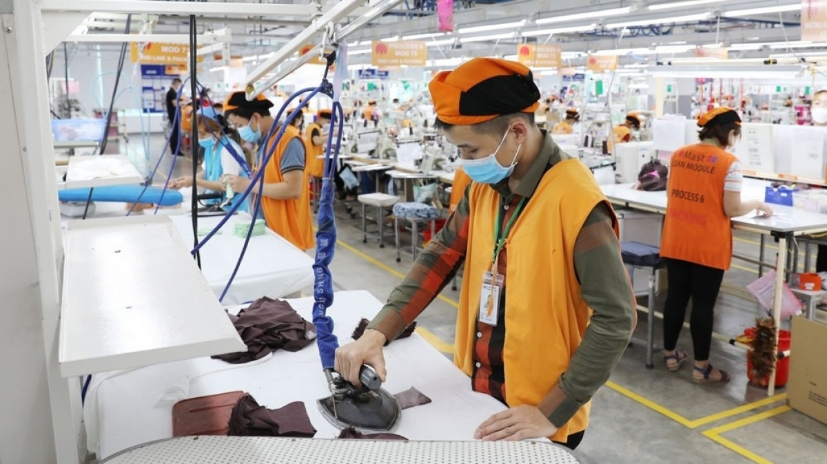 Hai ông lớn công nghệ ráo riết 'săn' công nhân Việt, 62.000 việc làm chờ người