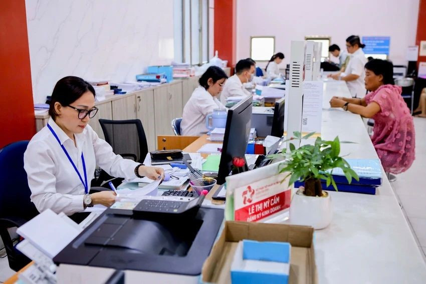 TP.HCM: Một cán bộ nghỉ việc do tinh giản được hỗ trợ cao nhất gần 2,7 tỷ đồng - ảnh 1