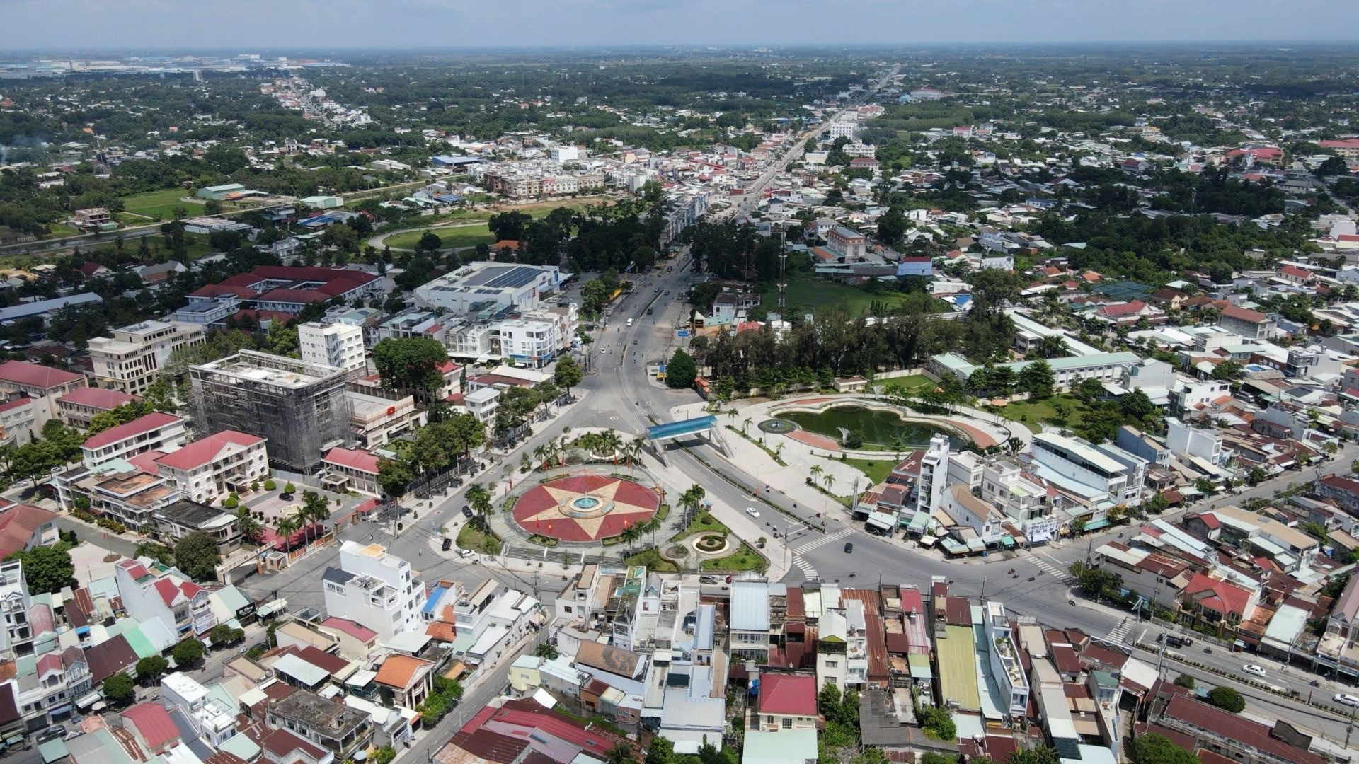 Trung tâm của tiểu vùng 4 khu vực biên giới Tây Nam được 'trợ lực' để 'cất cánh' lên TP- Ảnh 1.