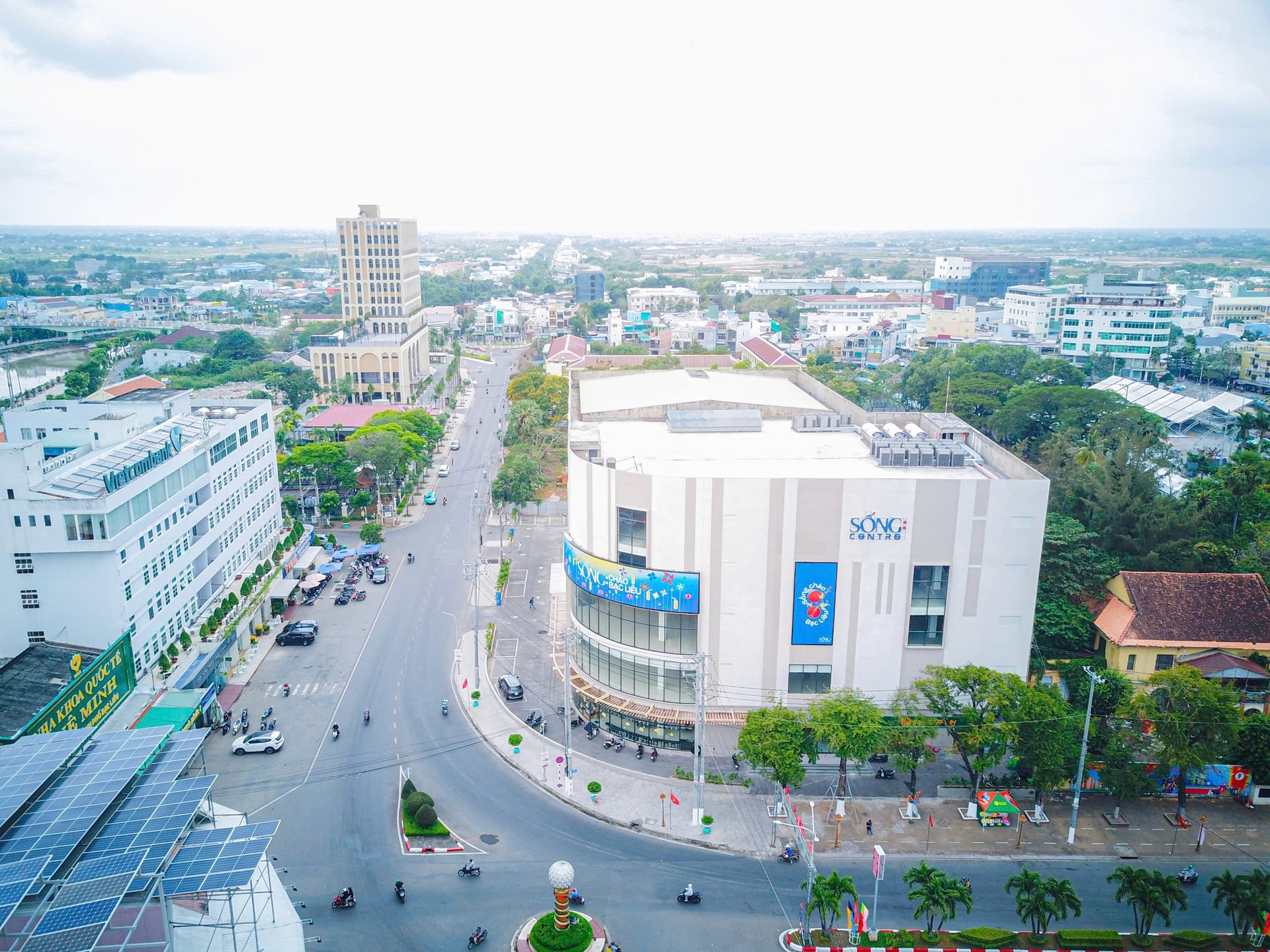 Trung tâm thương mại với diện tích sàn gần 12.000m2, đối diện dinh thự của vị công tử từng tiêu hết 5 tấn vàng vừa đón chủ mới- Ảnh 1.