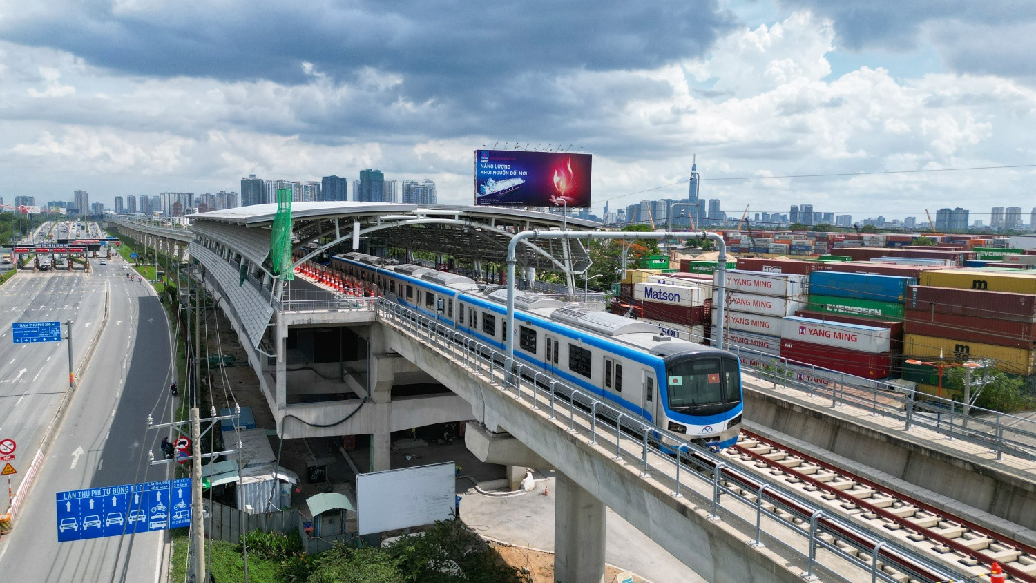 Tuyến Metro số 1 tại TP. HCM. Nguồn ảnh: VnEconomy