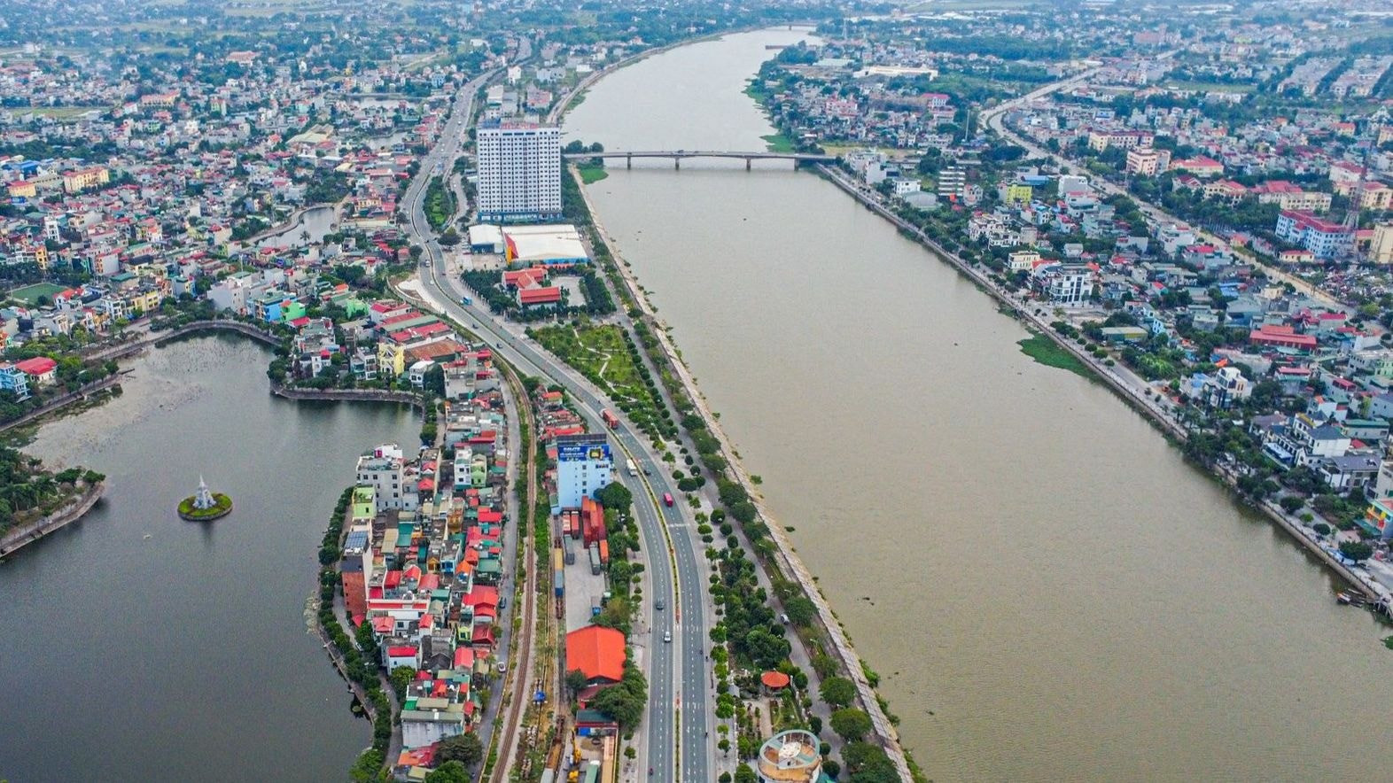 2 tháng nữa, khu đô thị hơn 5.000 tỷ tại Hòa Bình sẽ khởi công- Ảnh 1. 2 tháng nữa, khu đô thị hơn 5.000 tỷ tại Hòa Bình sẽ khởi công- Ảnh 1.