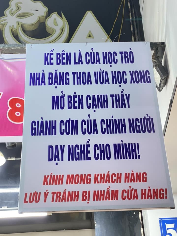 Chủ tiệm hoa Hạ Long ‘tố’ học trò ‘giành miếng cơm’: Vừa truyền nghề xong đã mở tiệm sát vách, cay đắng nhất là lời ông bố