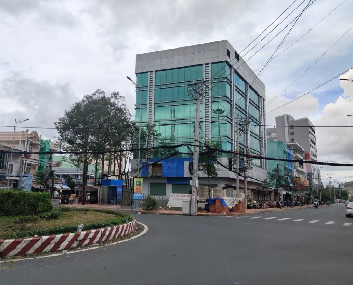 Sacombank (STB) rao bán lô đất ở vị trí 'rất đẹp' tại Hậu Giang, diện tích lớn hơn 700m2